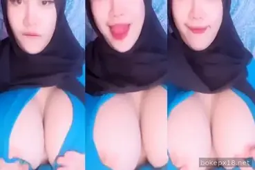 Cewek cantik toket gede pamerin body super nakal